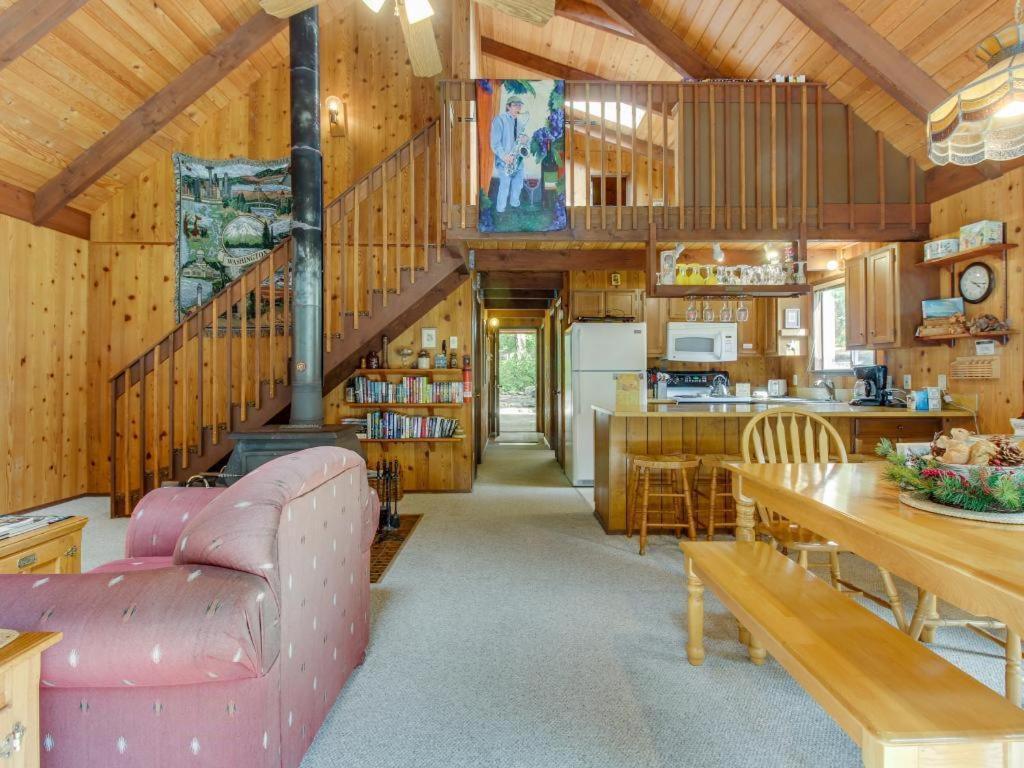 The Chalet On Lopez Islandale Bagian luar foto
